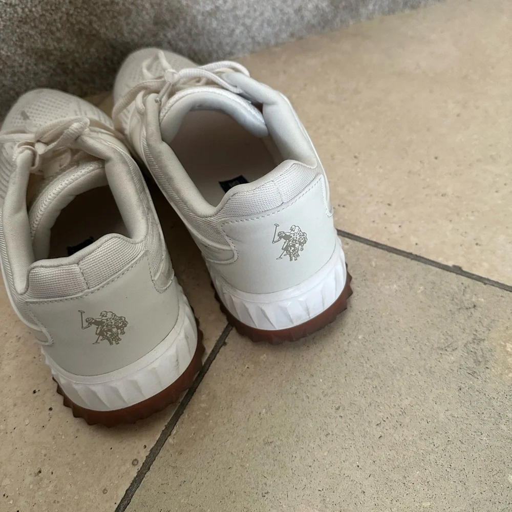 U.S. POLO ASSN Women’s cream Athletic Sneakers Size 10 US - Picture 4 of 9